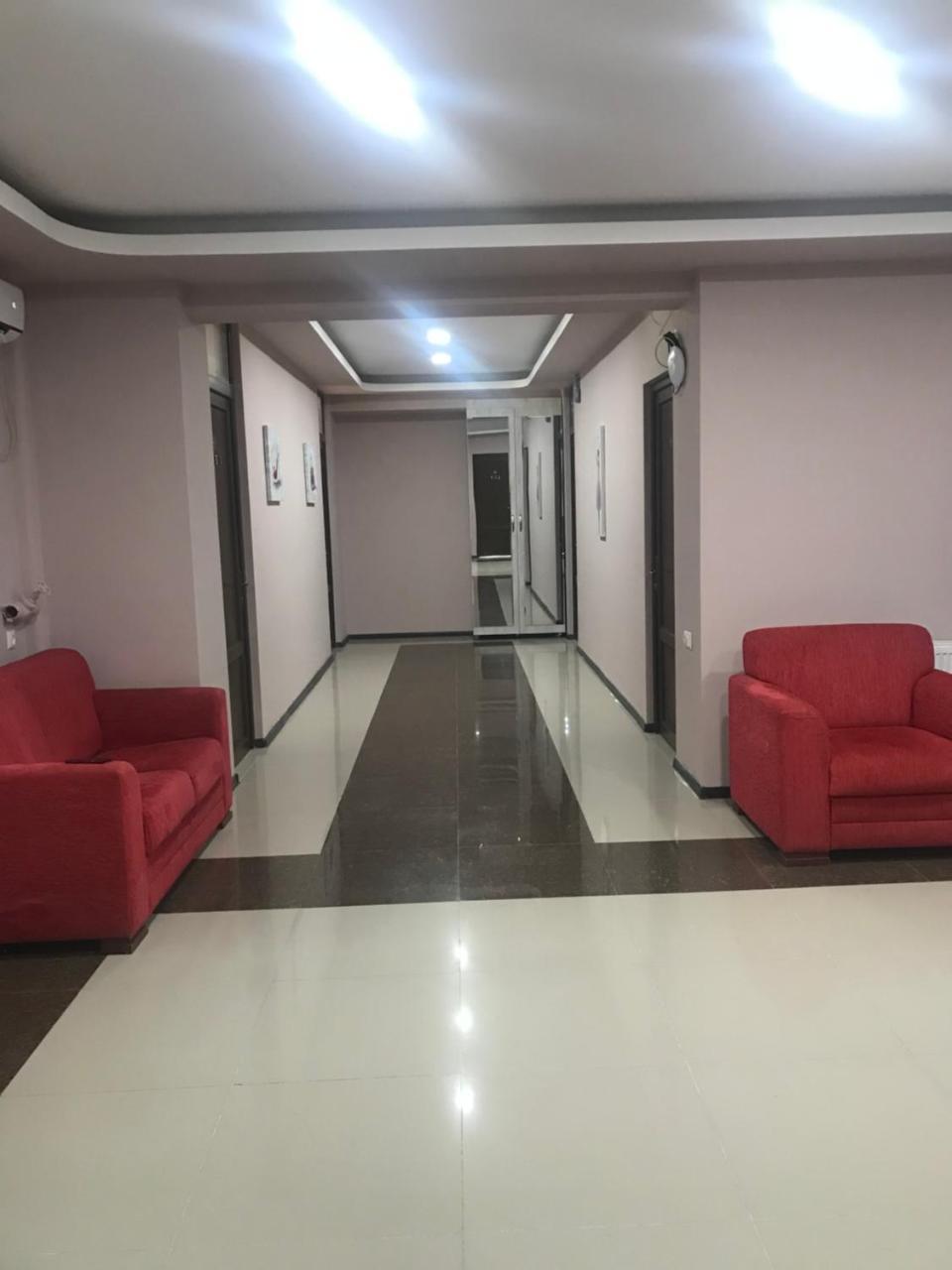 Hotel Caucasus Tiflis Exterior foto